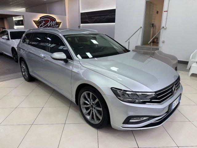 VOLKSWAGEN Passat Variant 2.0 TDI SCR EVO DSG Business