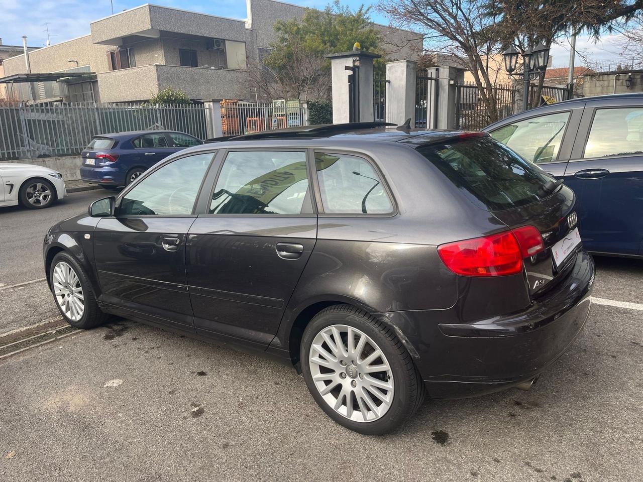 Audi A3 SPB 2.0 16V FSI Ambiente