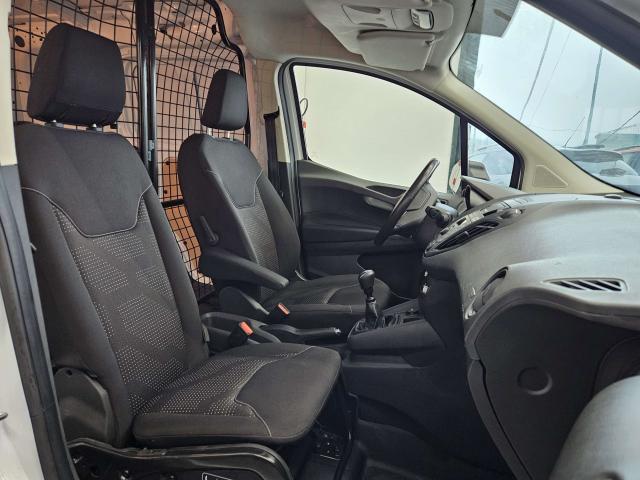 Ford Transit Courier 1.0 EcoBoost da 998 cc