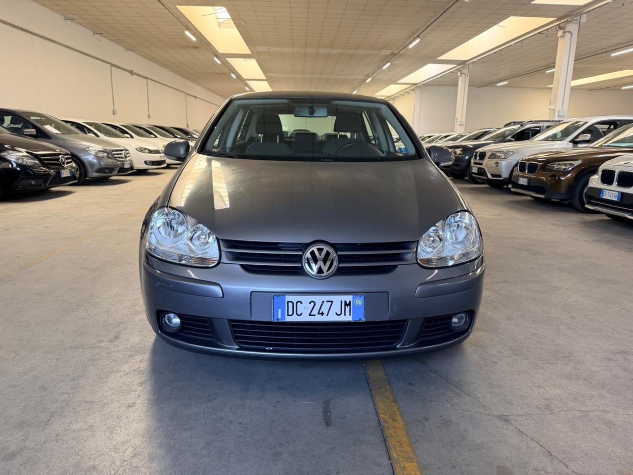 Volkswagen Golf 1.6 16V FSI 5p. Comfortline