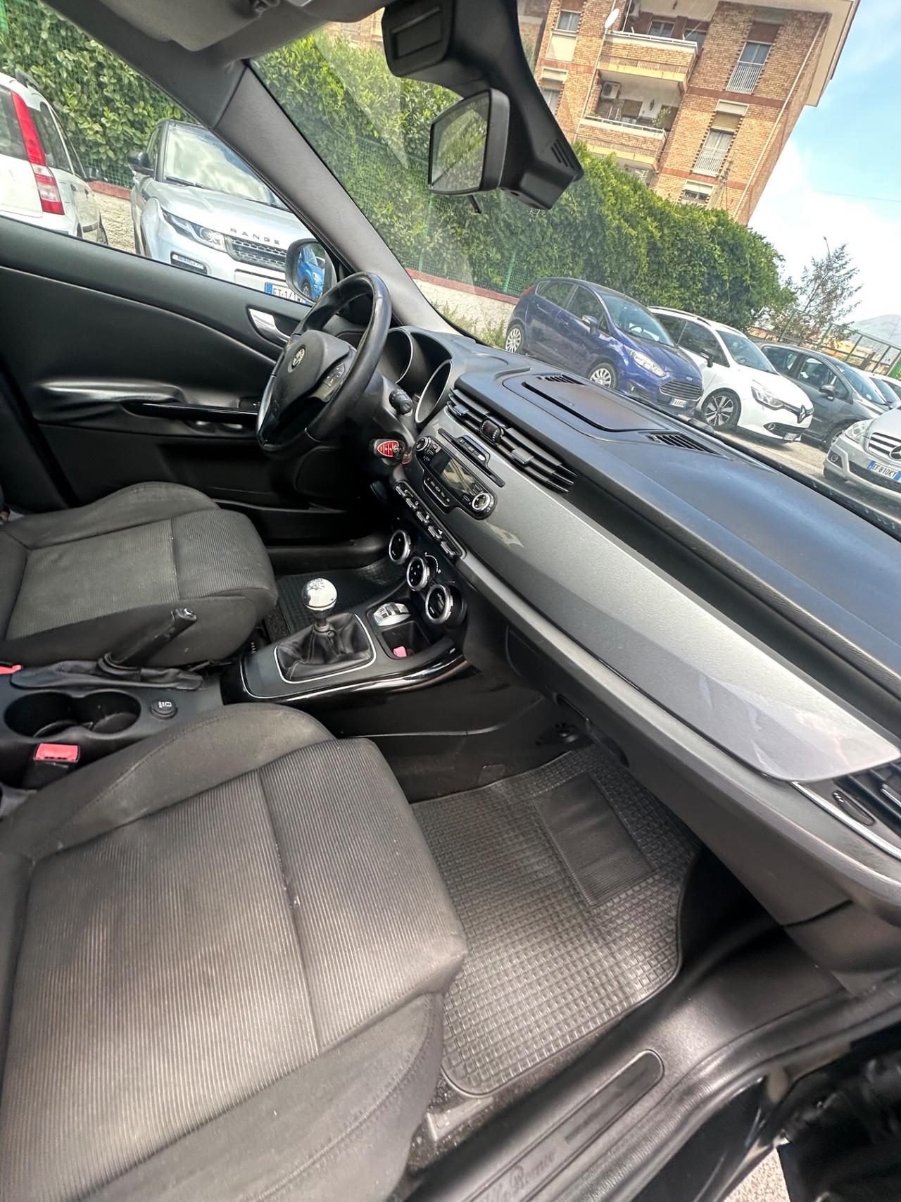 Alfa Romeo Giulietta 1.6 JTDm-2 105 CV Business