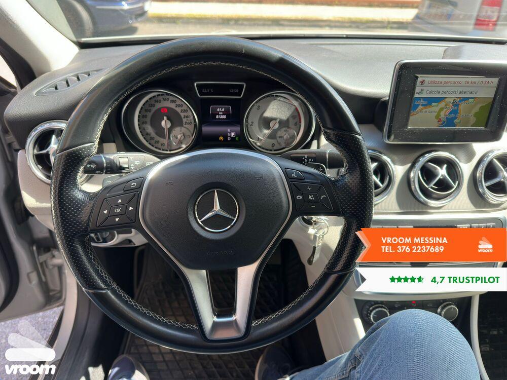 MERCEDES GLA (X156) GLA 200 CDI Automatic Sport