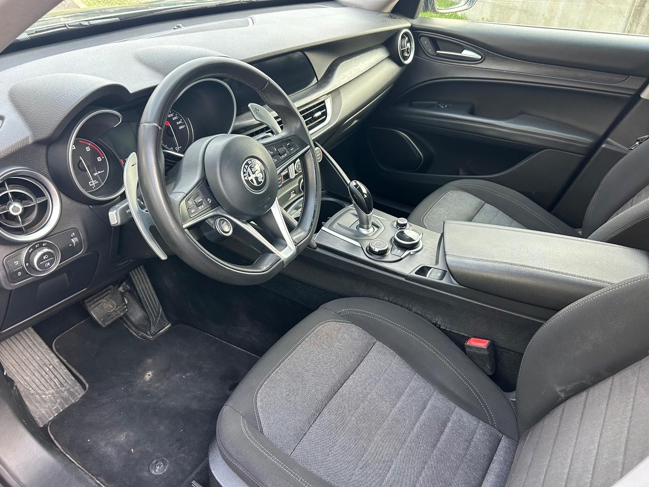 Alfa Romeo Stelvio 2.2 Turbodiesel 210 CV AT8 Q4 Business