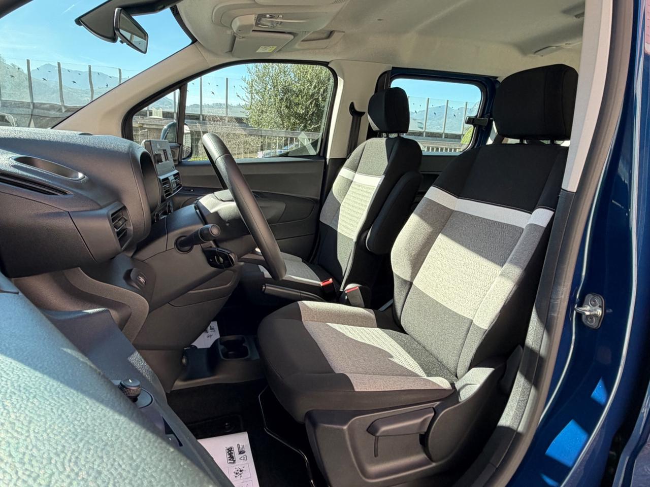 Citroen Berlingo FEEL - SOLO 3.000 KM