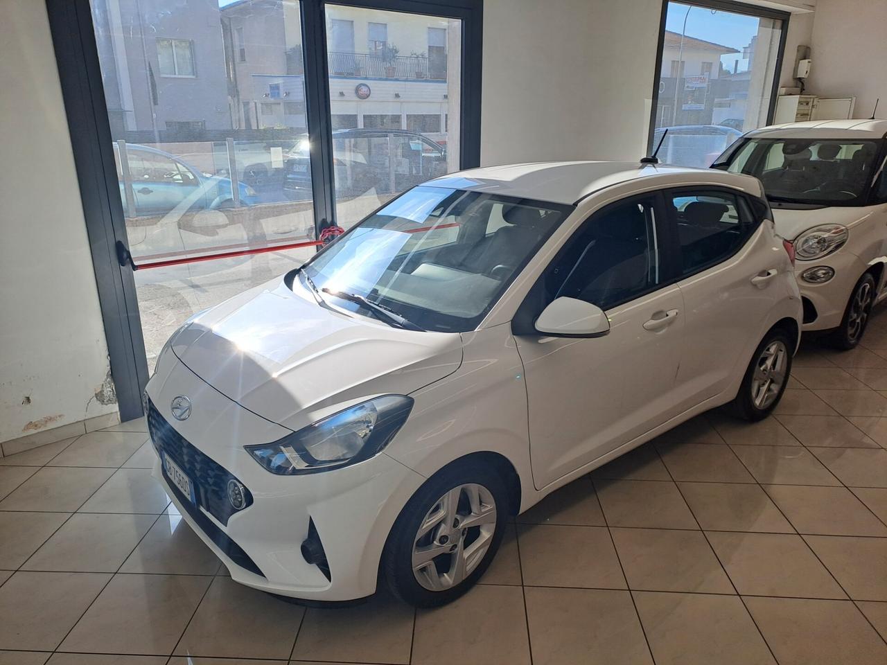 Hyundai i10 1.0 MPI Tech A/T
