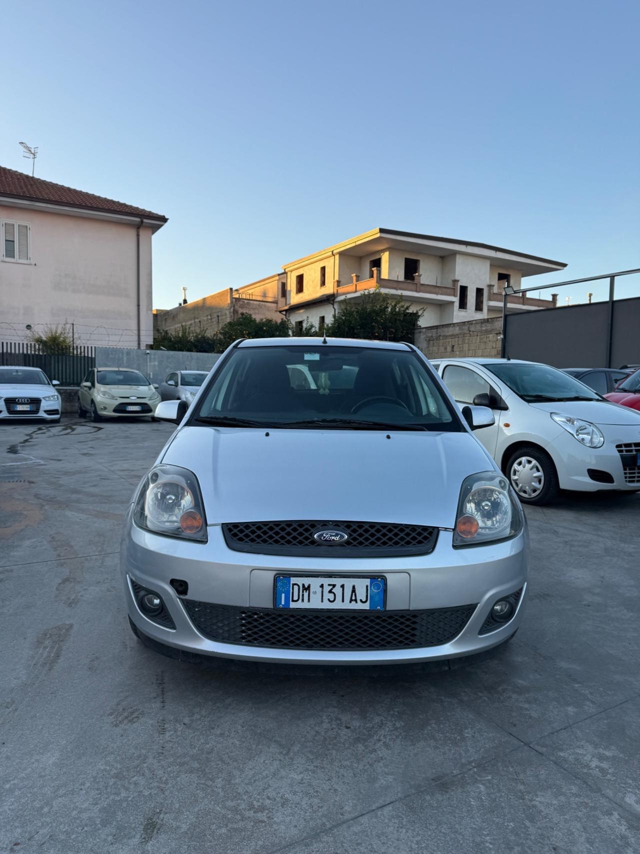 Ford Fiesta 1.4 TDCi 5p. Ghia