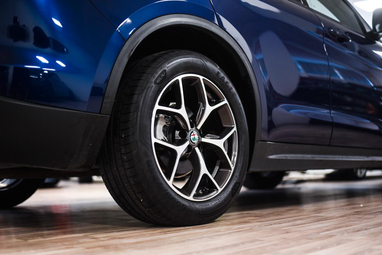 Alfa Romeo Stelvio 2.2 Turbodiesel 190 CV AT8 Q4