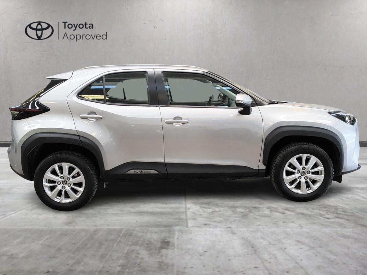 TOYOTA Yaris Cross - Yaris Cross 1.5 Hybrid 5p. E-CVT Active