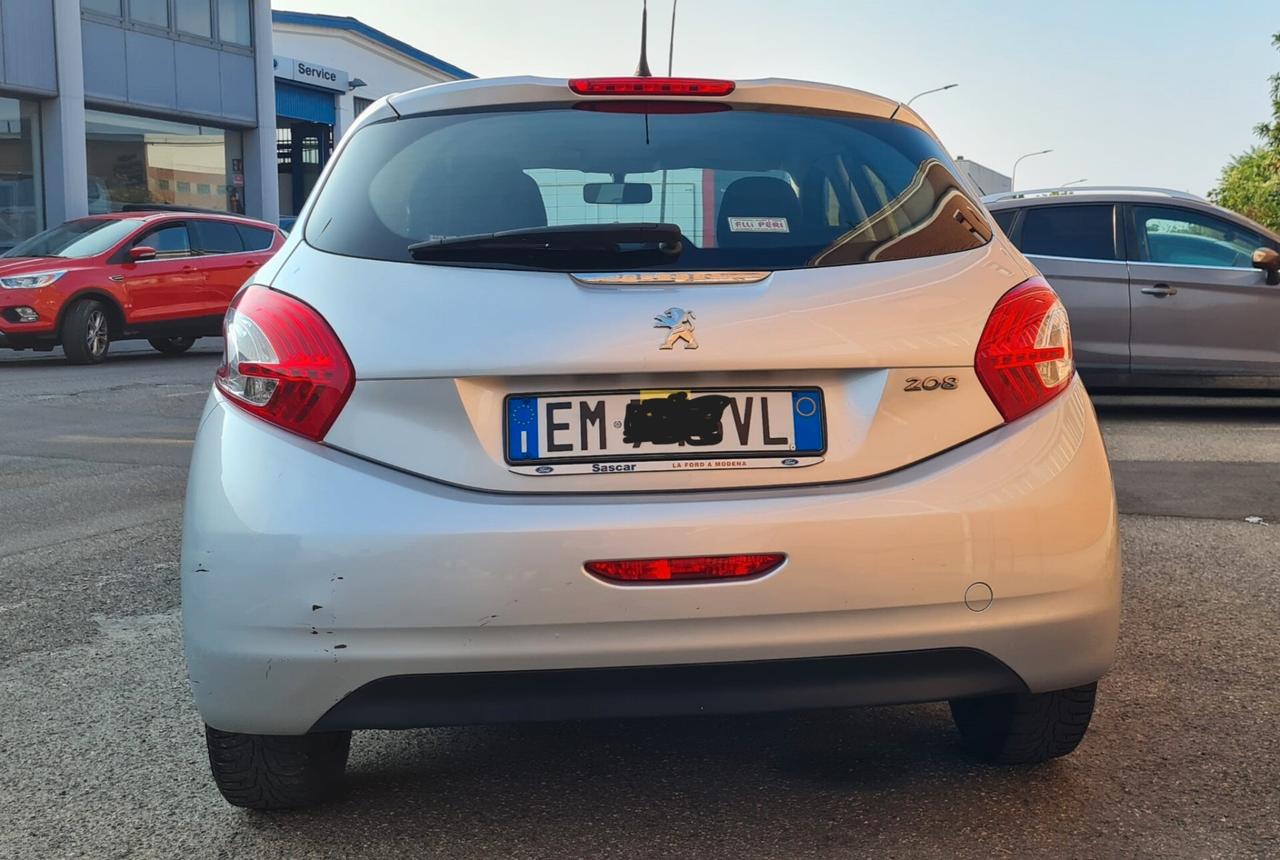 Peugeot 208 1.4 HDi 68 CV 5 porte Active