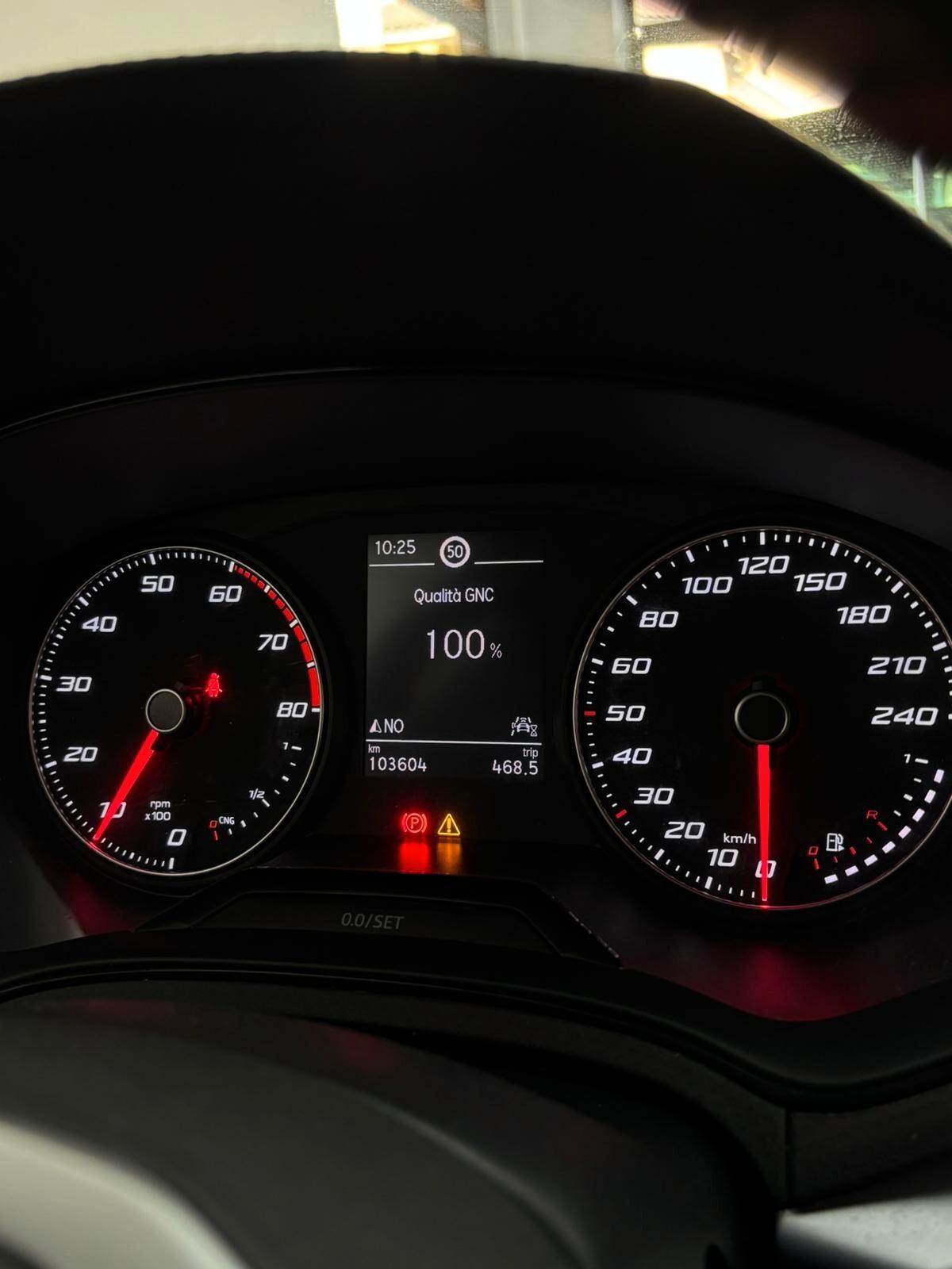 Seat Arona 1.0 TGI FR RESTAYLING UNIPROPRIETARIO