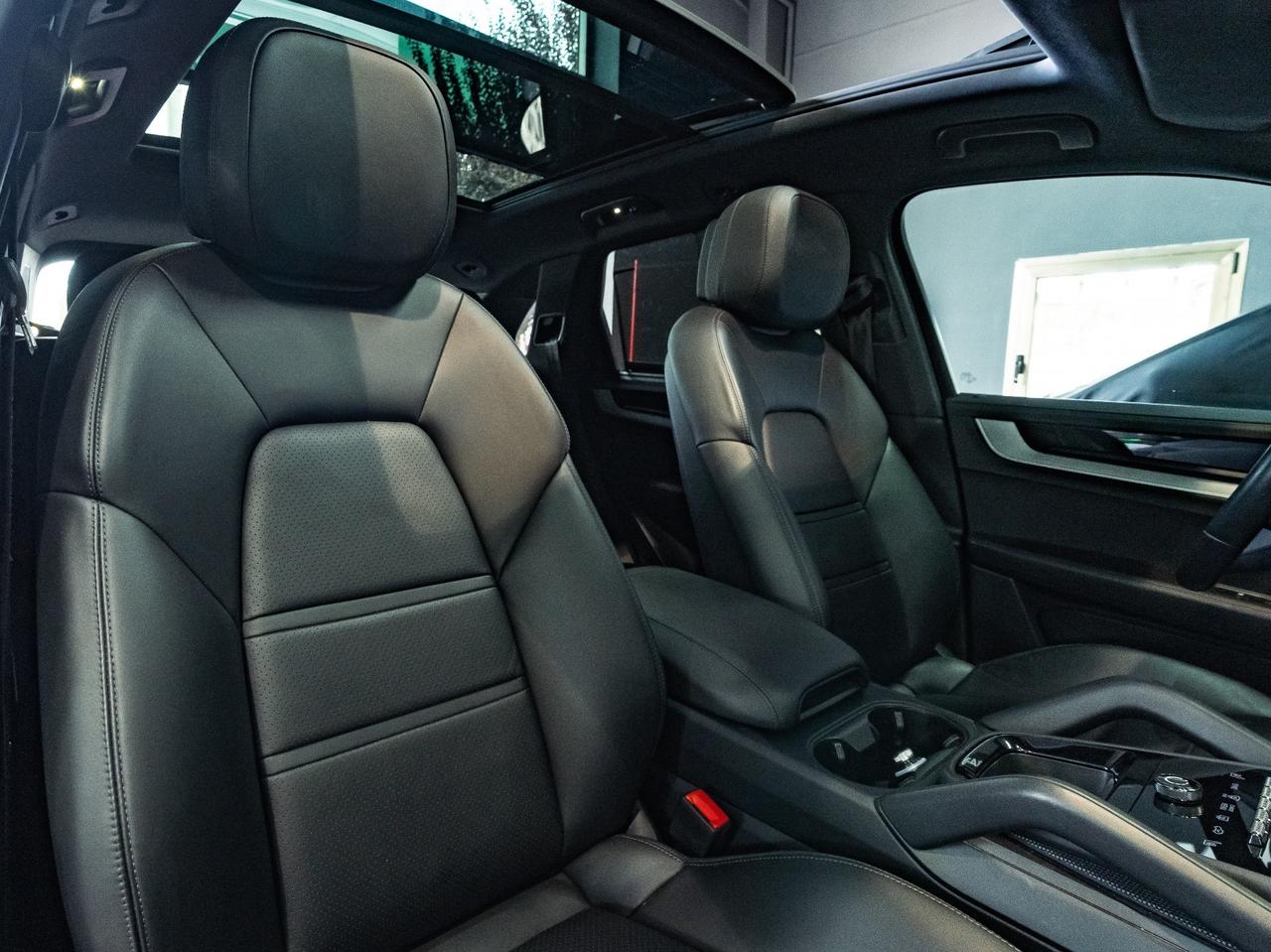 Porsche Cayenne 3.0 - E-HYBRID - SUBENTRO LEASING