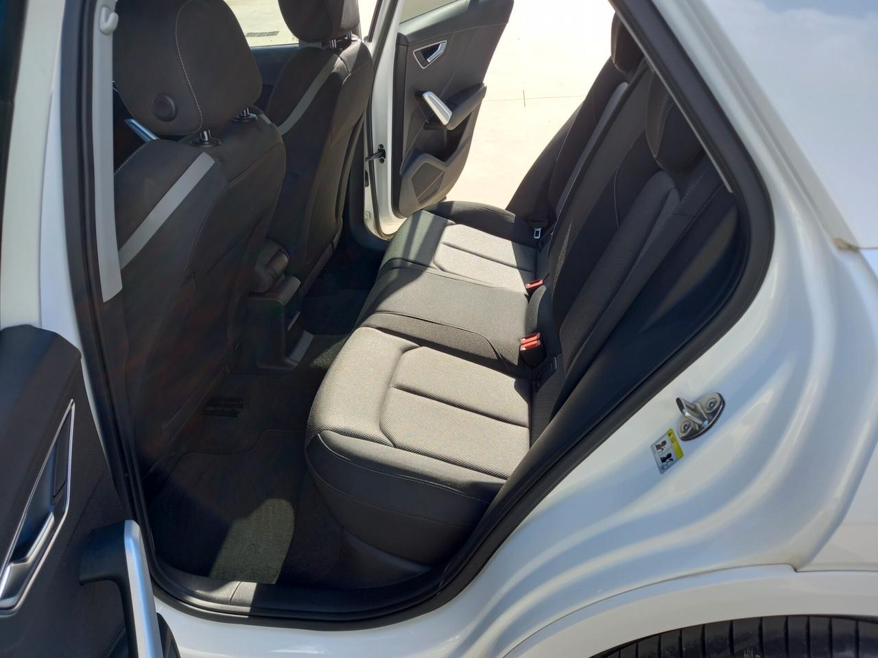 Audi Q2 30 TFSI S tronic line Edition
