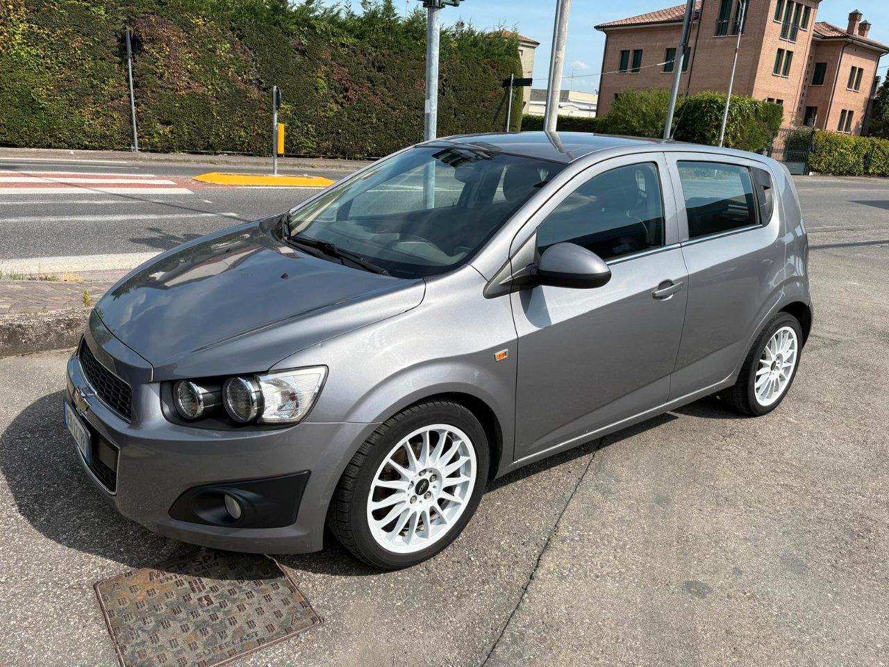 Chevrolet Aveo 5 Porte Aveo 1.3d LTZ 95cv 5p OK NEOPATENTATO