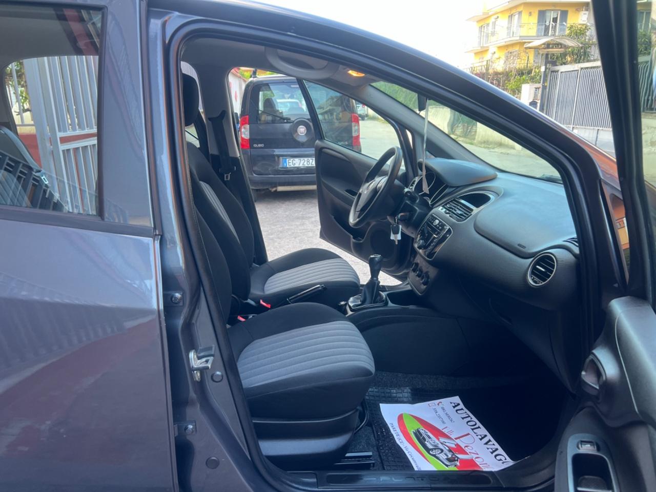Fiat Punto 1.3 MJT II S&S 95 CV 5 porte Street