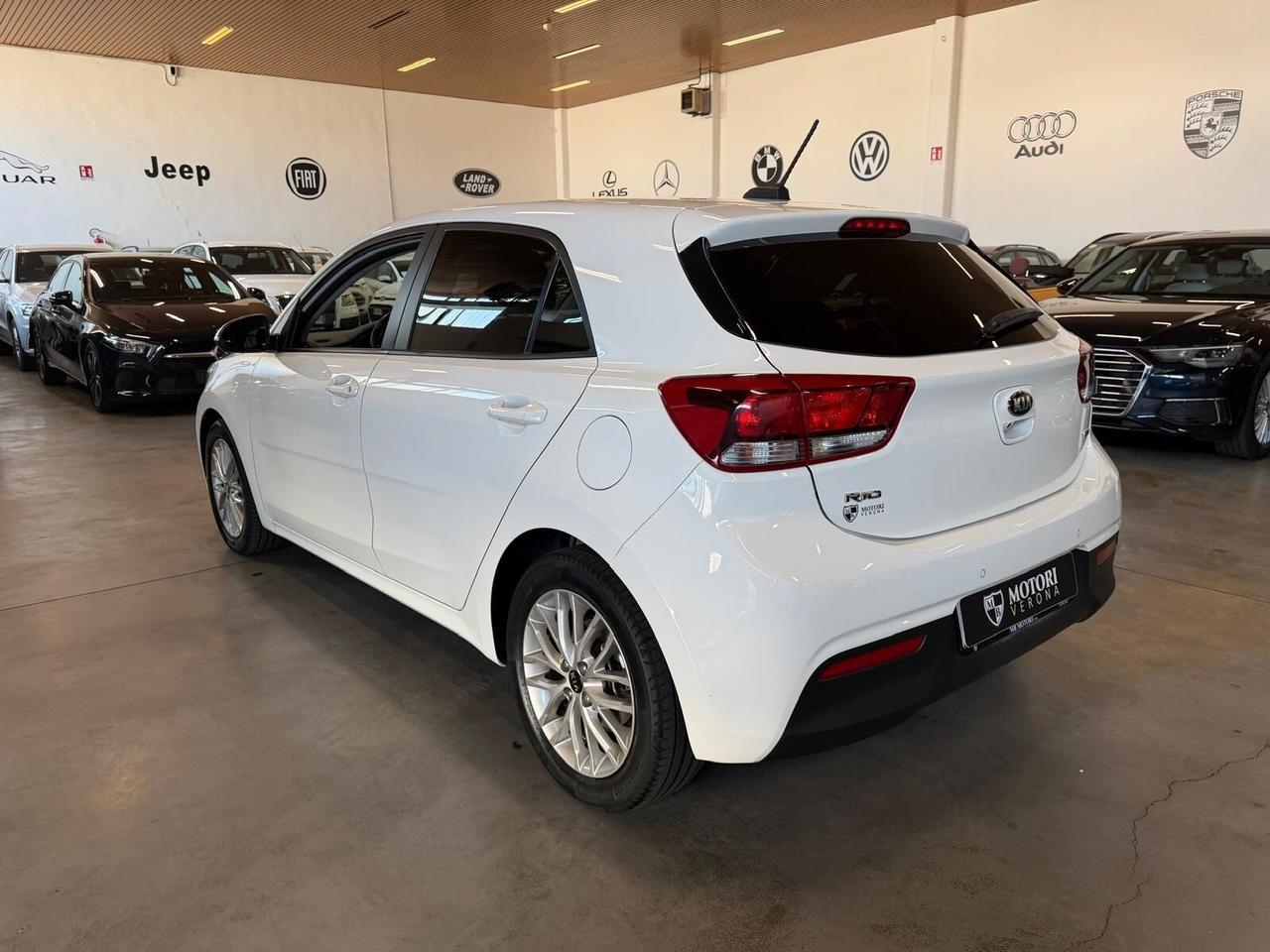 Kia Rio 1.1 CRDi 5p. Cool