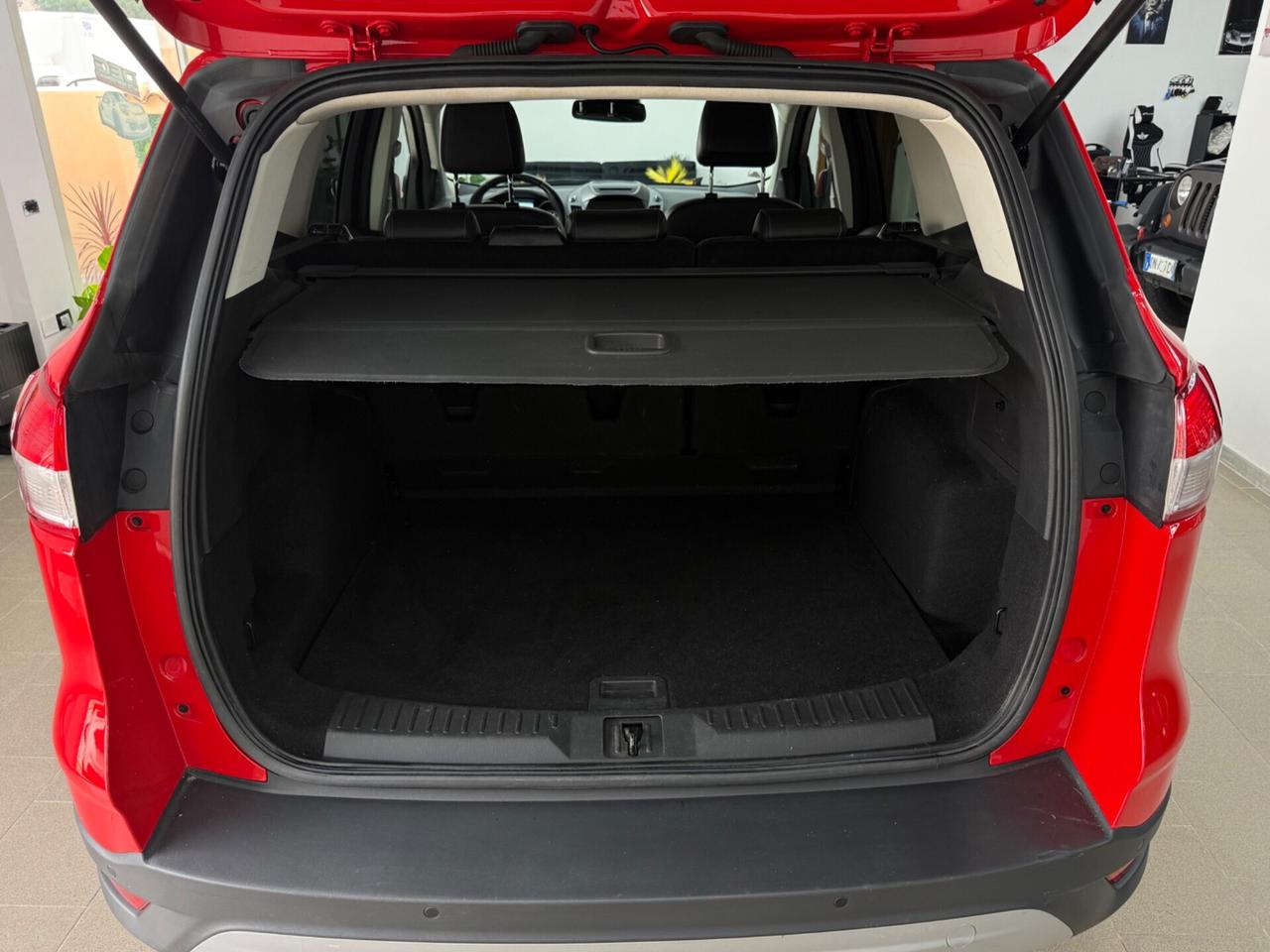 Ford Kuga 2.0 TDCI 120 CV S&S 2WD Titanium
