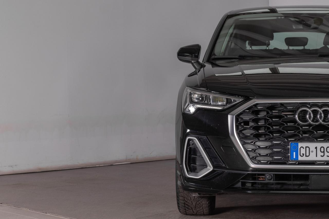 Audi Q3 Sportback 35 2.0 Tdi S Line S-tronic 150cv