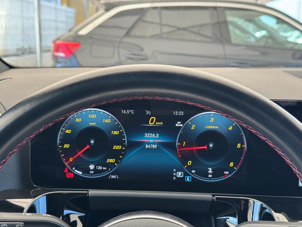 MERCEDES-BENZ GLA 180 d AUTOMATIC. PREMIUM AMG -MY23