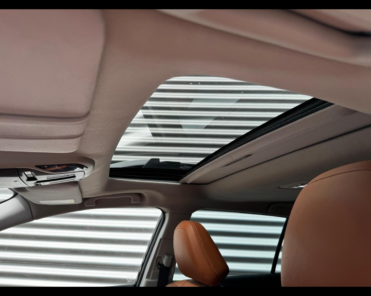 SUBARU OUTBACK 2.5i PREMIUM LINEARTRONIC