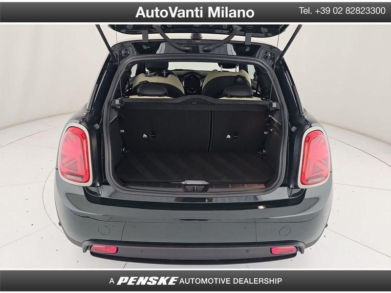 MINI Full Electric Mini 3p Cooper SE Resolute auto