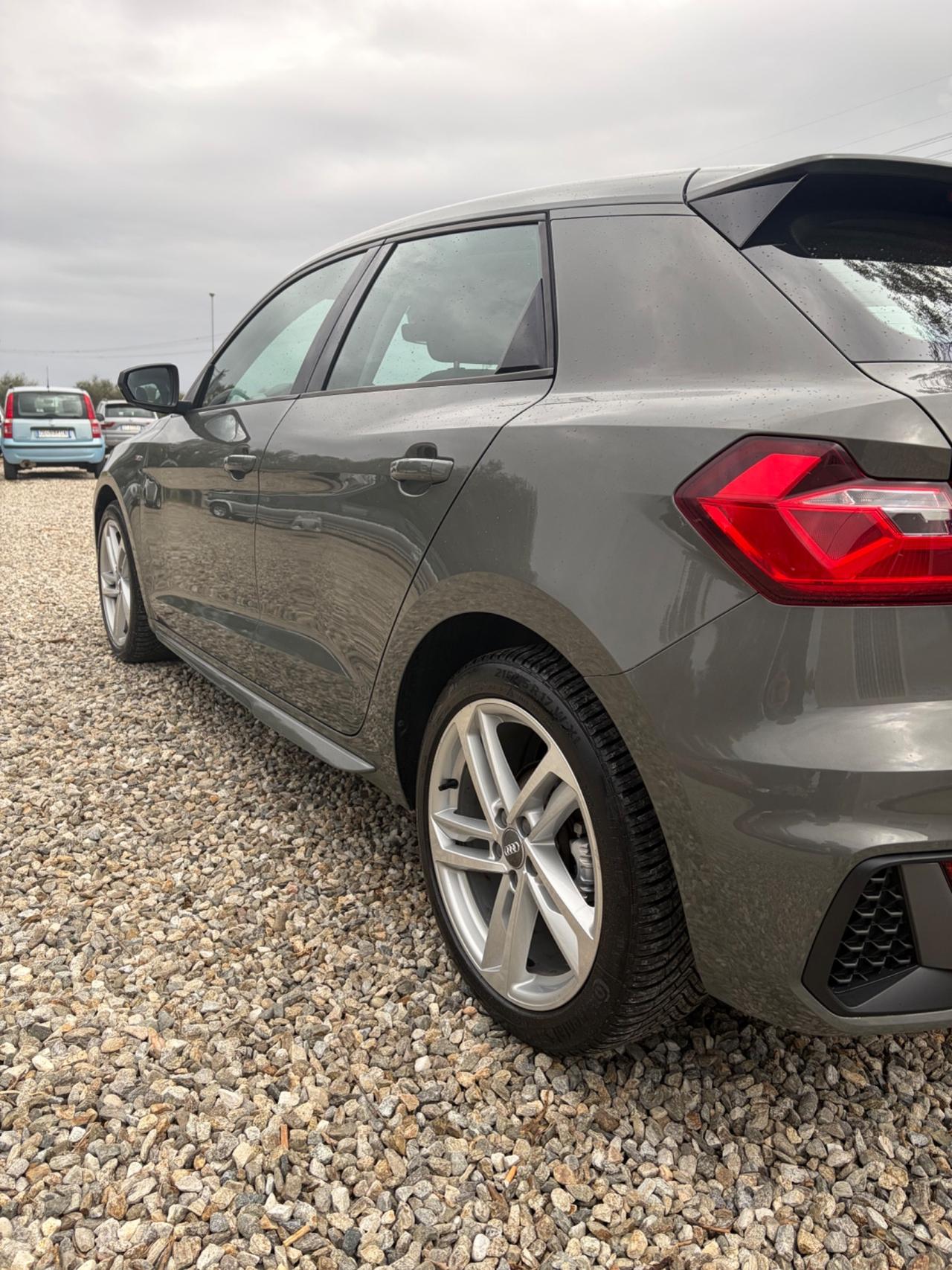 Audi A1 SPB 30 TFSI S line edition