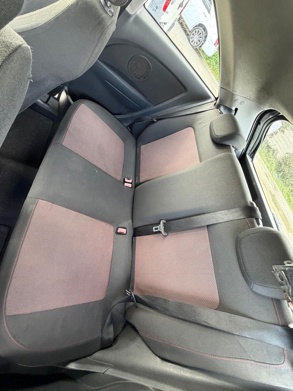 Opel Corsa Sport 1.2 benzina - Neopatentati