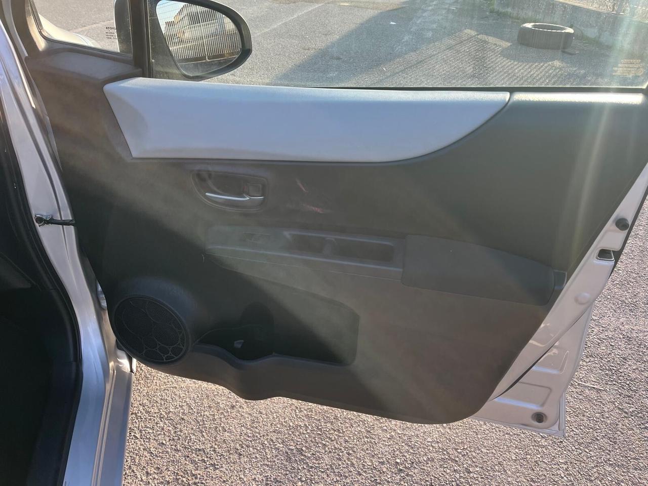 Toyota Yaris 1.5 Hybrid automatica 87000 km