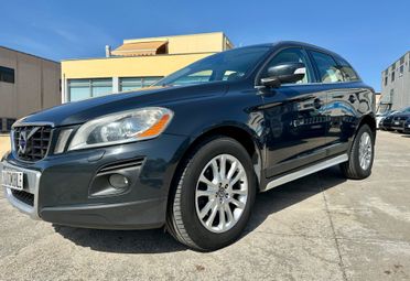 Volvo XC 60 XC60 2.4 D 163 CV AWD Geartronic Summum