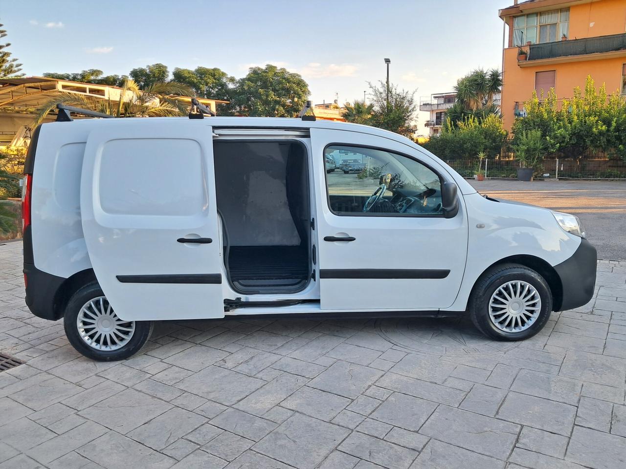 Renault Kangoo 1.5 dCi 90CV 5 porte Stop & Start Life