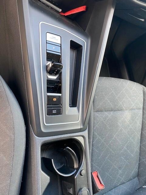 Volkswagen Golf VIII 1.0 eTSI EVO DSG Life 11CV