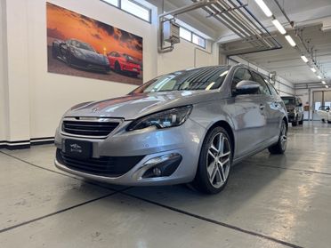 Peugeot 308 - SOLO 120.000 KM - FULL OPTIONAL