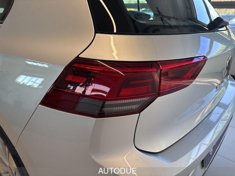 Volkswagen Golf VIII 2020 1.0 etsi evo Life 110cv dsg
