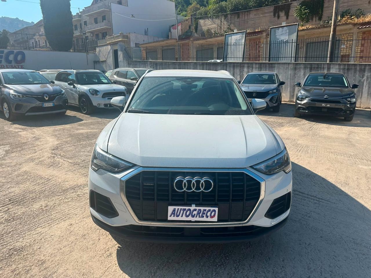 Audi Q3 35 TDI quattro S tronic Business