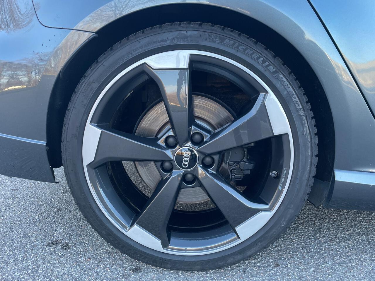 Audi A3 RS 3 SPB 2.5 TFSI quattro*Automatik*Pelle*Retrocamera*