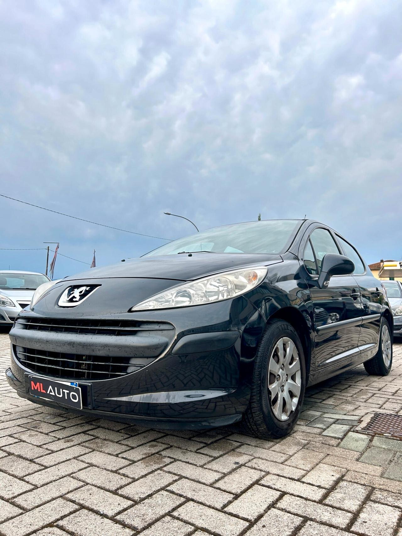 Peugeot 207 1.4 HDi 70CV 5p. XT - OK NEOPATENTATO