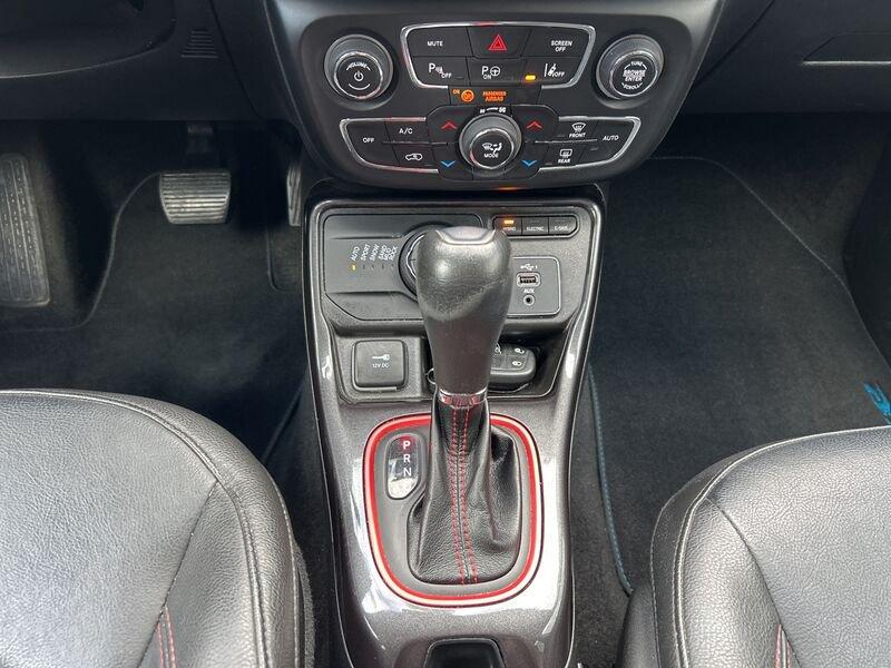 Jeep Compass Compass 1.3 Turbo T4 PHEV AT6 4xe Trailhawk