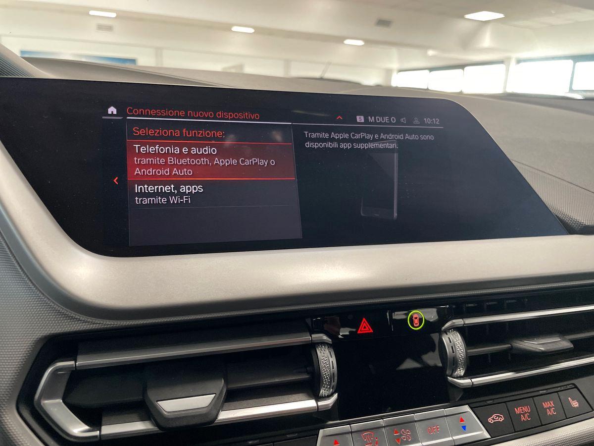 BMW Serie 1 F40 - 120d Sport auto