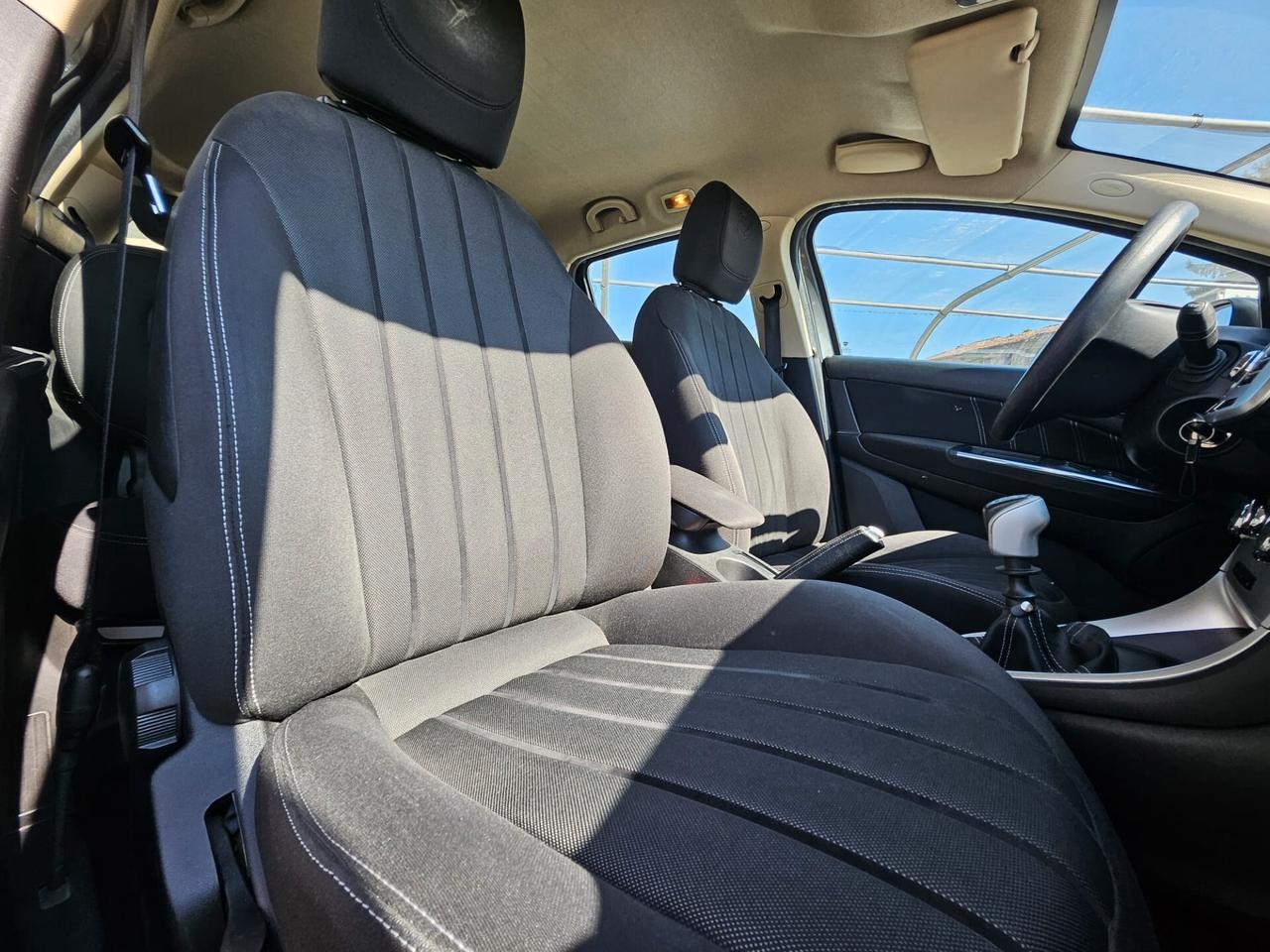 Lancia Delta 1.4 T-Jet 120 CV Argento