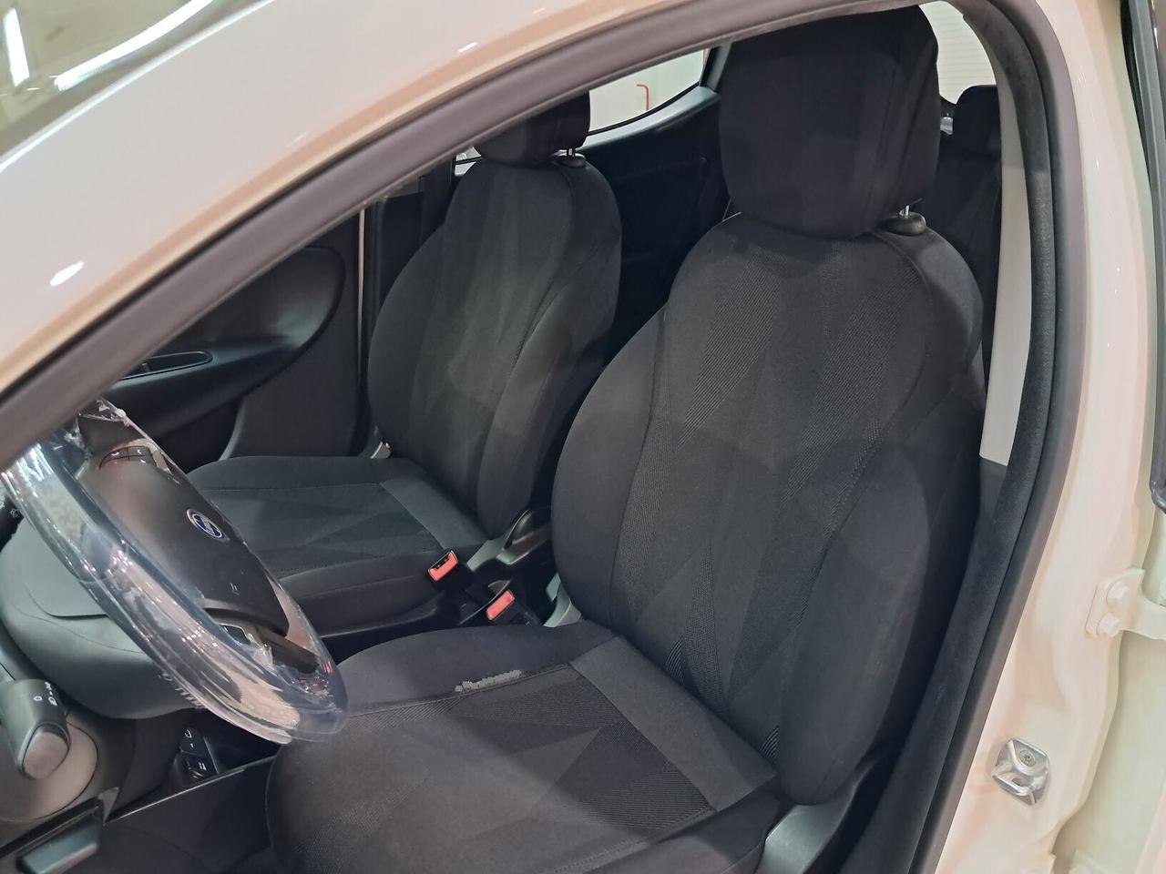 Lancia Ypsilon 1.2 69 CV 5 porte GPL Ecochic Gold