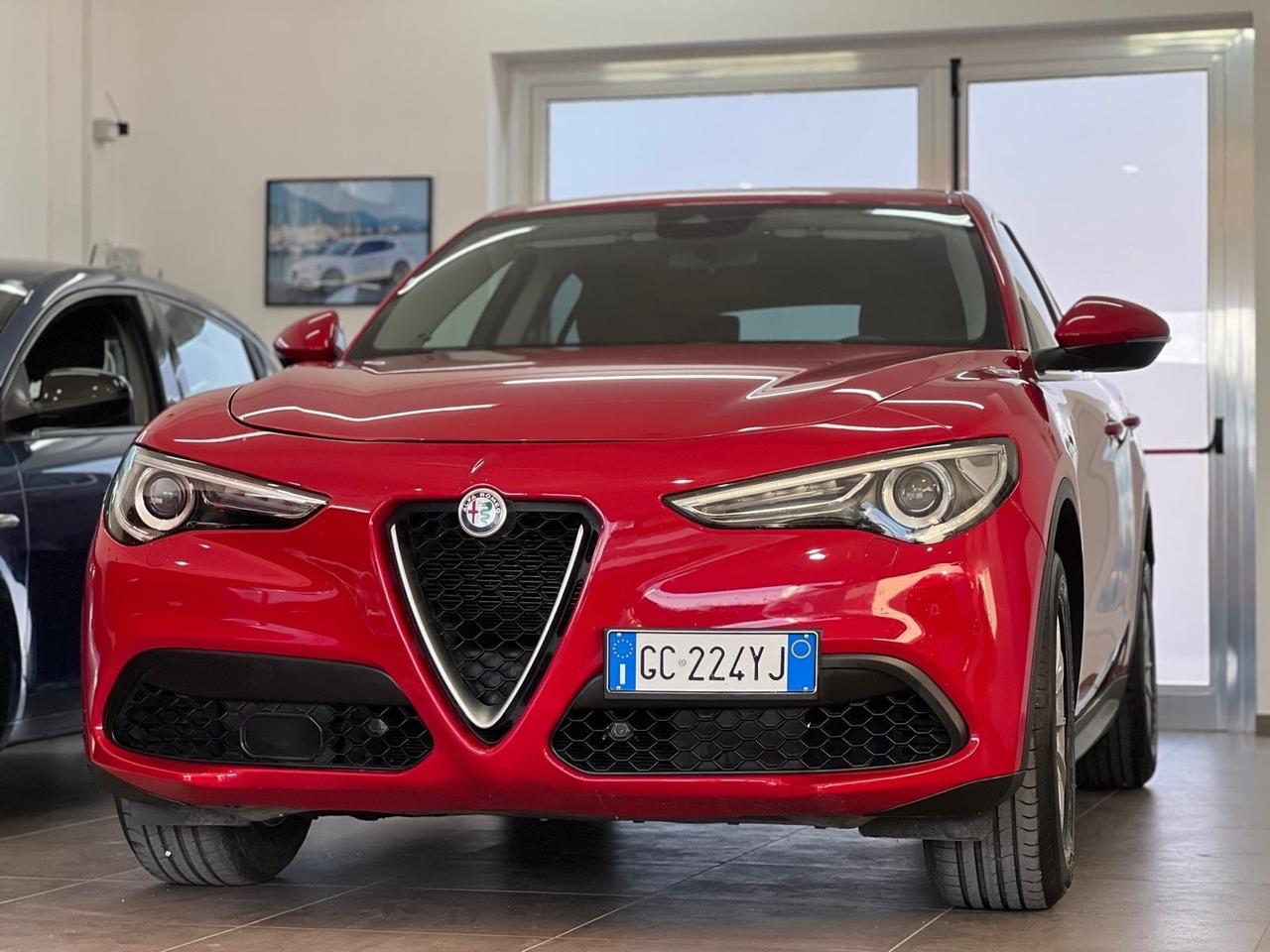 Alfa Romeo Stelvio 2.2 Turbodiesel 160 CV AT8 RWD Business
