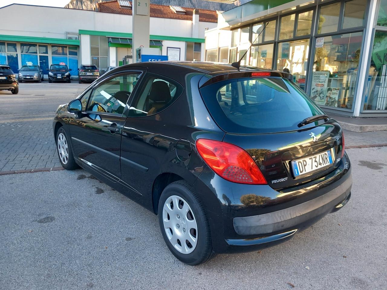 Peugeot 207 1.4 HDi OK NEOPATENTATI