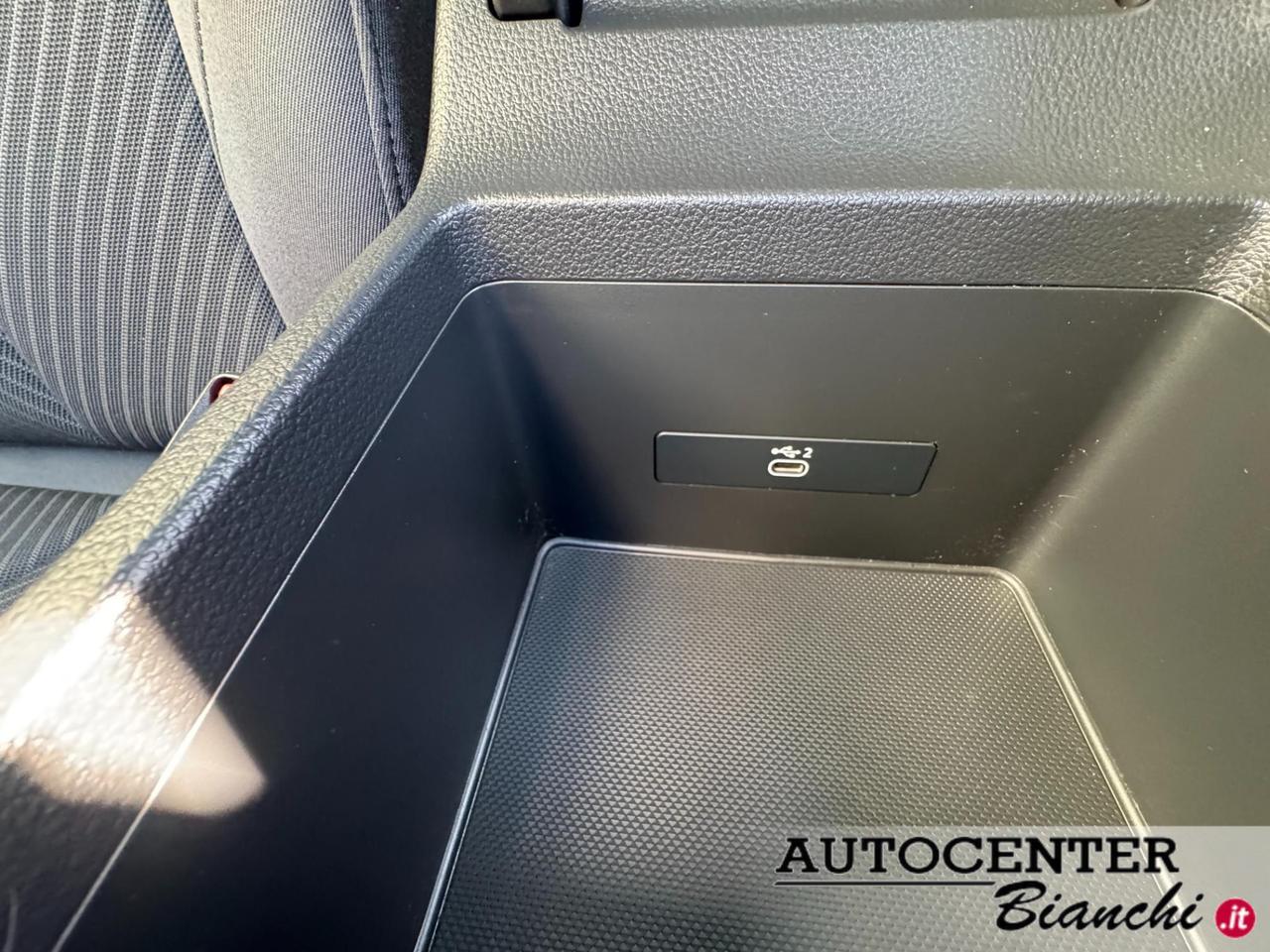 Audi Q5 40 2.0 tdi mhev 12V quattro s-tronic