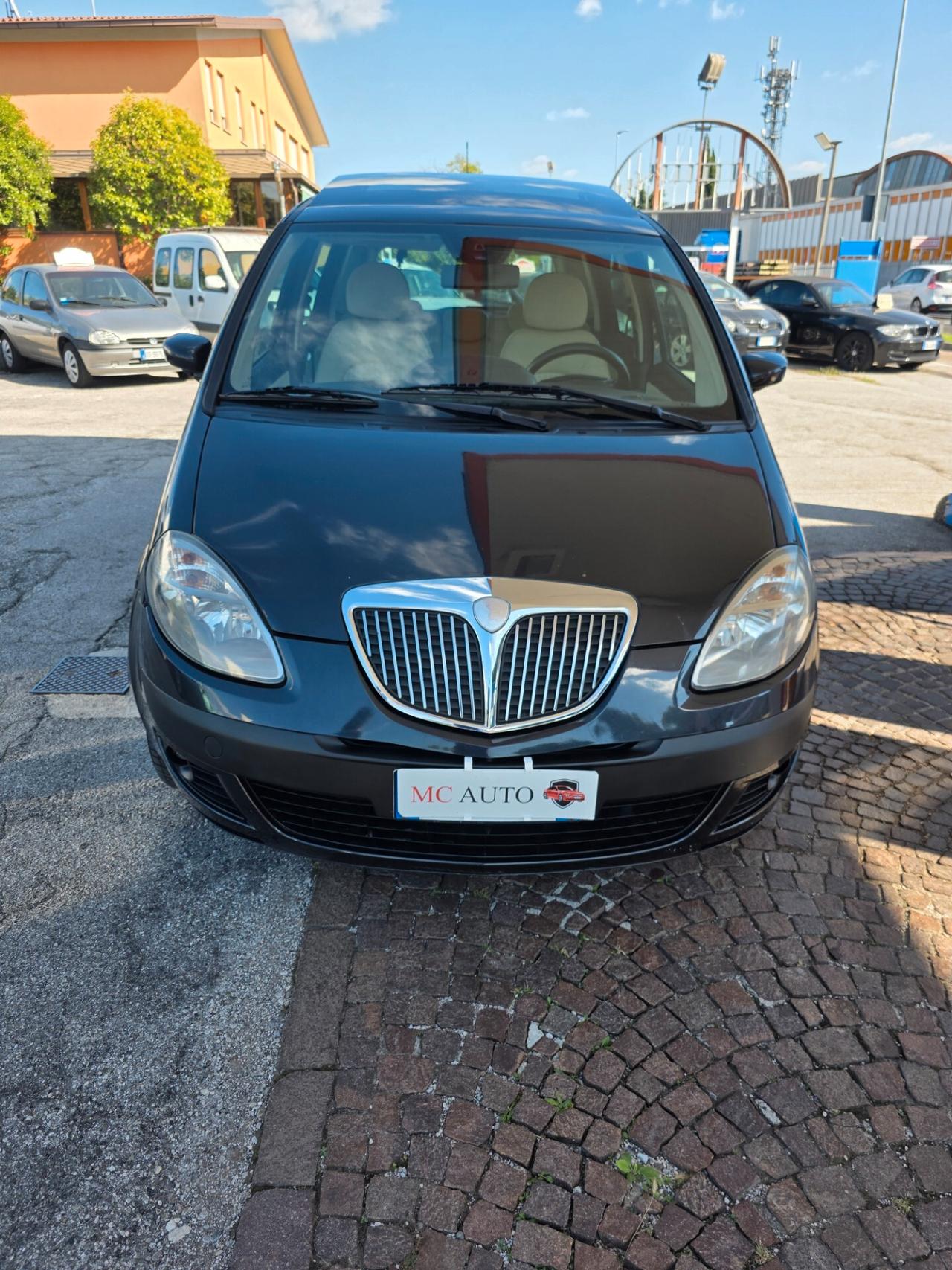 Lancia MUSA 1.3 Multijet 16V Automatica con 238.000km Tettuccio