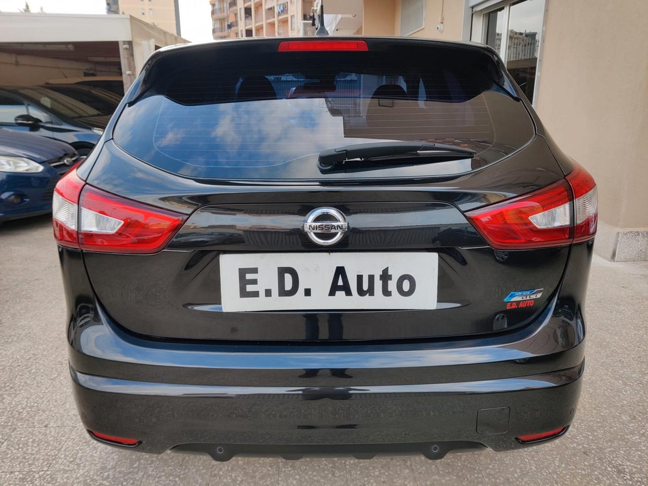 Nissan Qashqai 1.5 Diesel LED