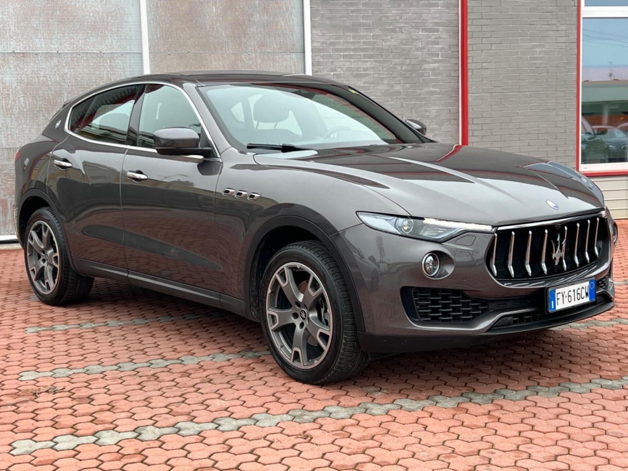 Maserati Levante V6 Diesel AWD - PER COMMERCIANTI