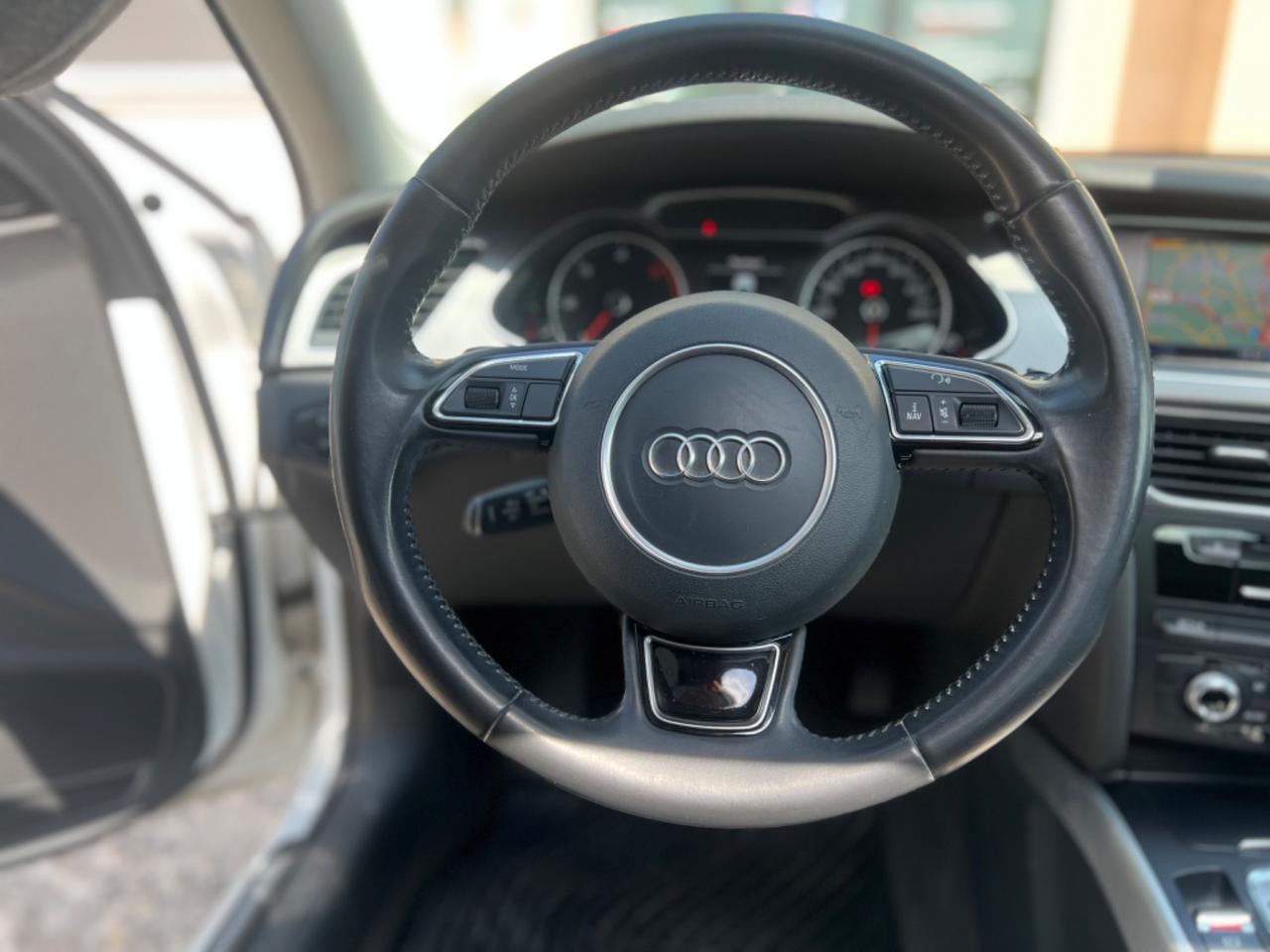 Audi A4 2.0 TDI 177 CV quattro Sline Avant Tetto Panoramico