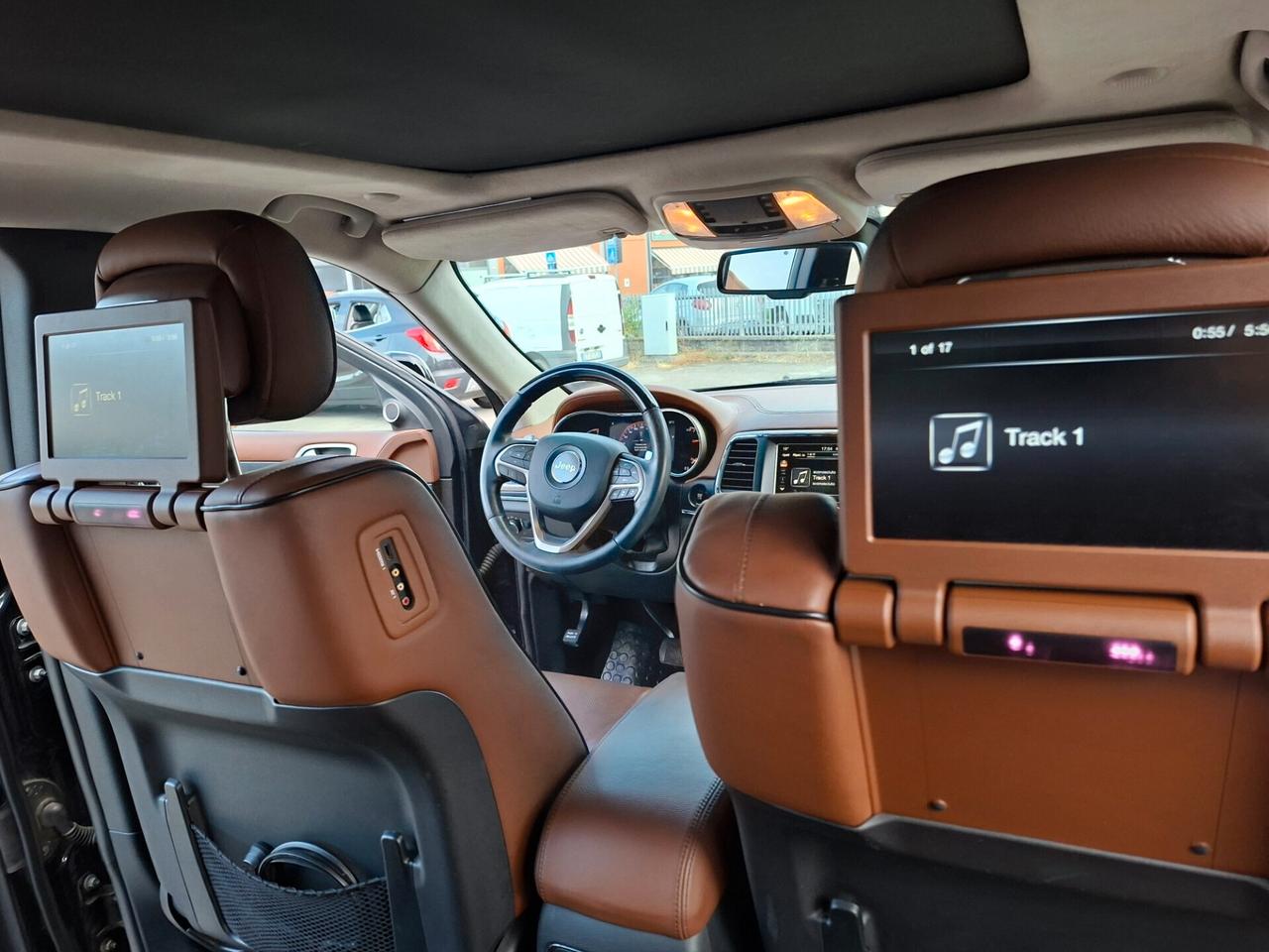 Jeep Grand Cherokee Summit - 2016