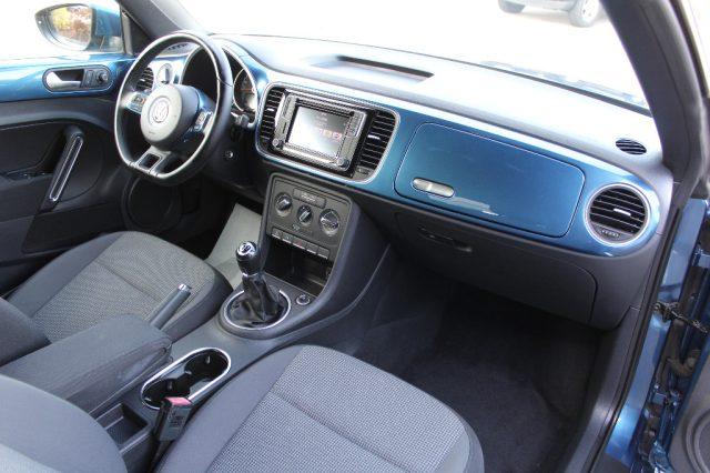 VOLKSWAGEN Maggiolino CABRIO 2.0 TDI DESIGN BMT *UNIPROP*