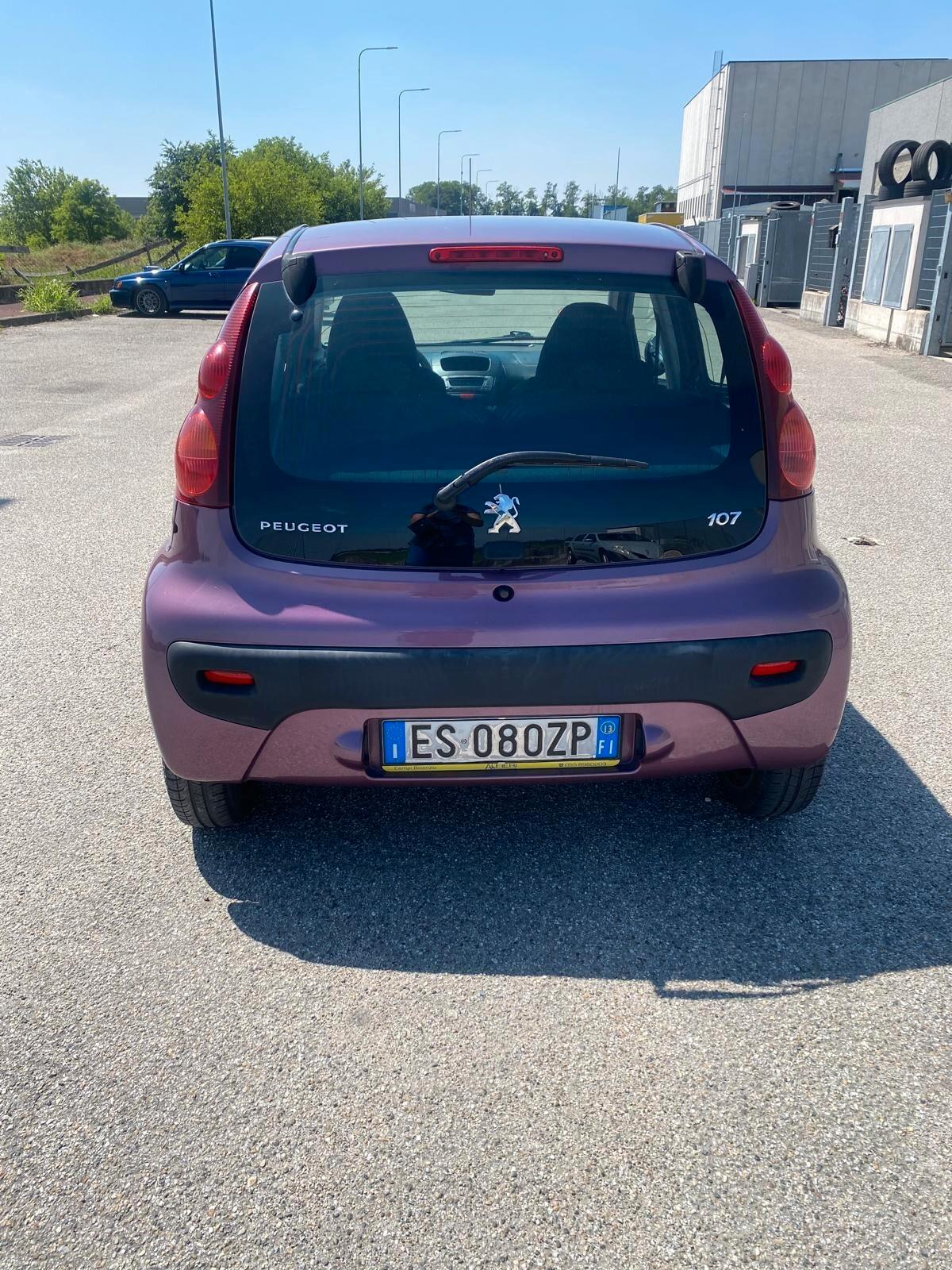Peugeot 107 1.0 68CV 5p. Superga ADATTA AI NEOPATENTATI