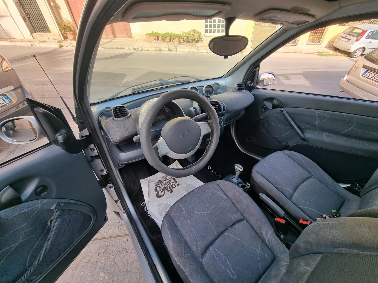 Smart ForTwo 800 coupé pure cdi